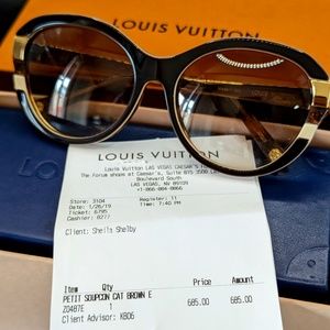 Louis Vuitton Sunglasses Black Petit Soupcon Cat Eye - Preowned - Worn once